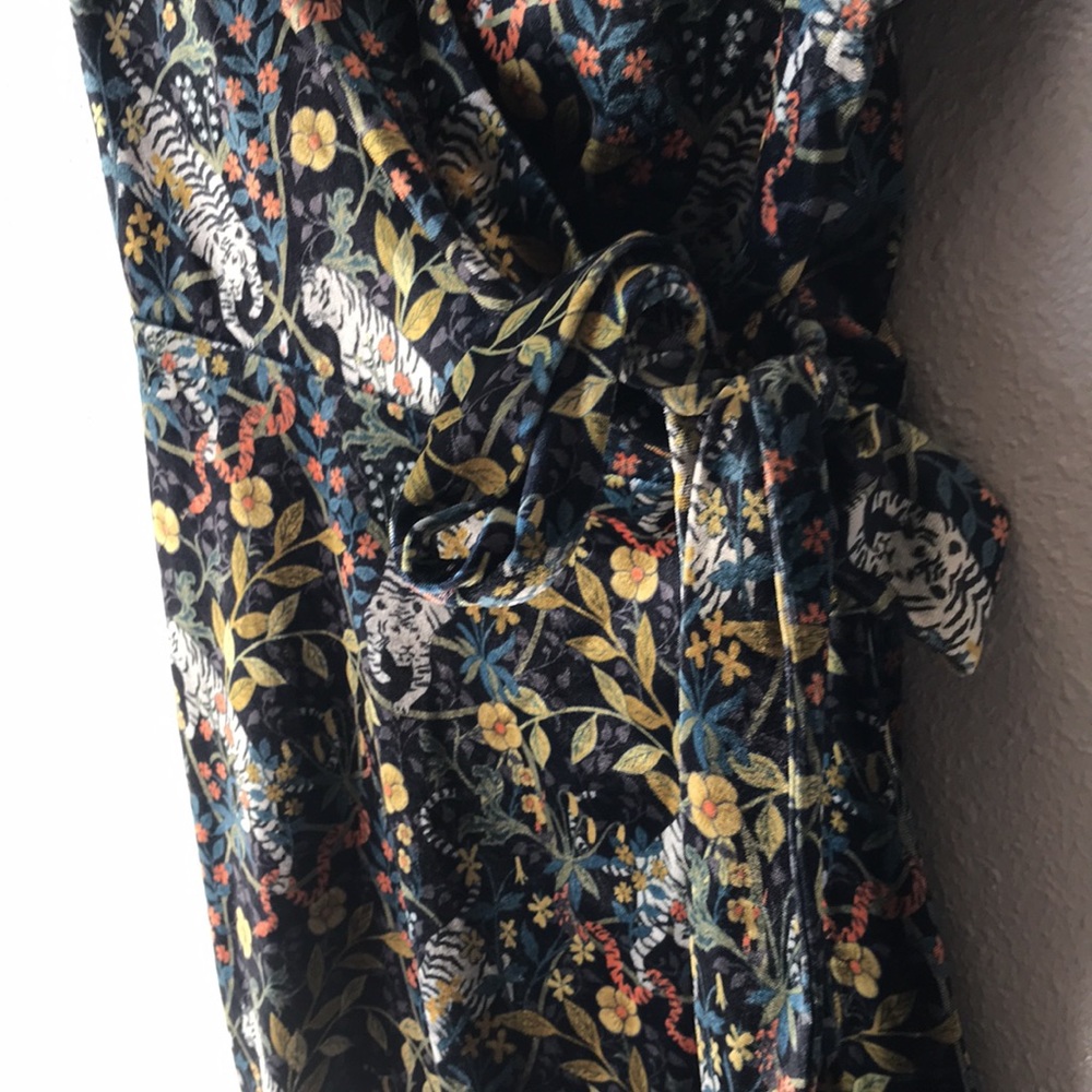 Urban Outfitters - Theresa Velvet Cat Floral Tiger Wrap Boho Peasant Dress View 4